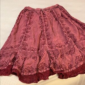 Sakkas Elegant Pink Patterned Skirt